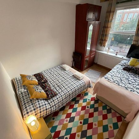 Spacious Family Flat Londres Exterior foto